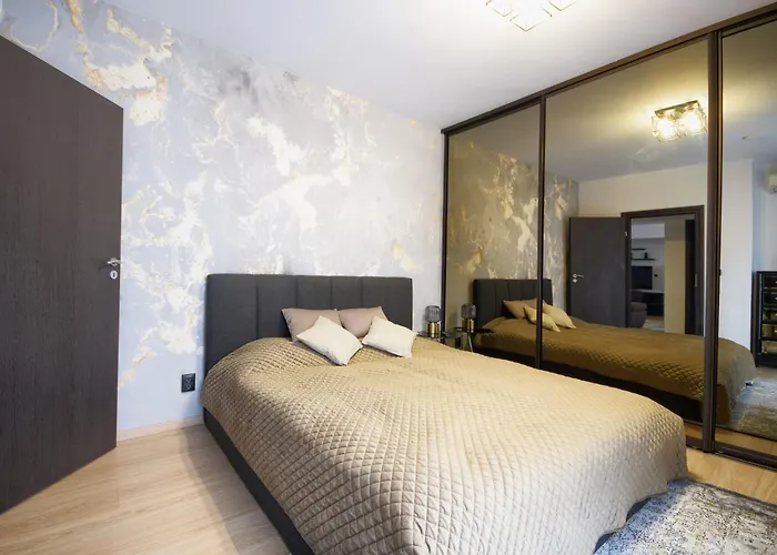 Urban Retreat by Herăstrău Park Bucureşti